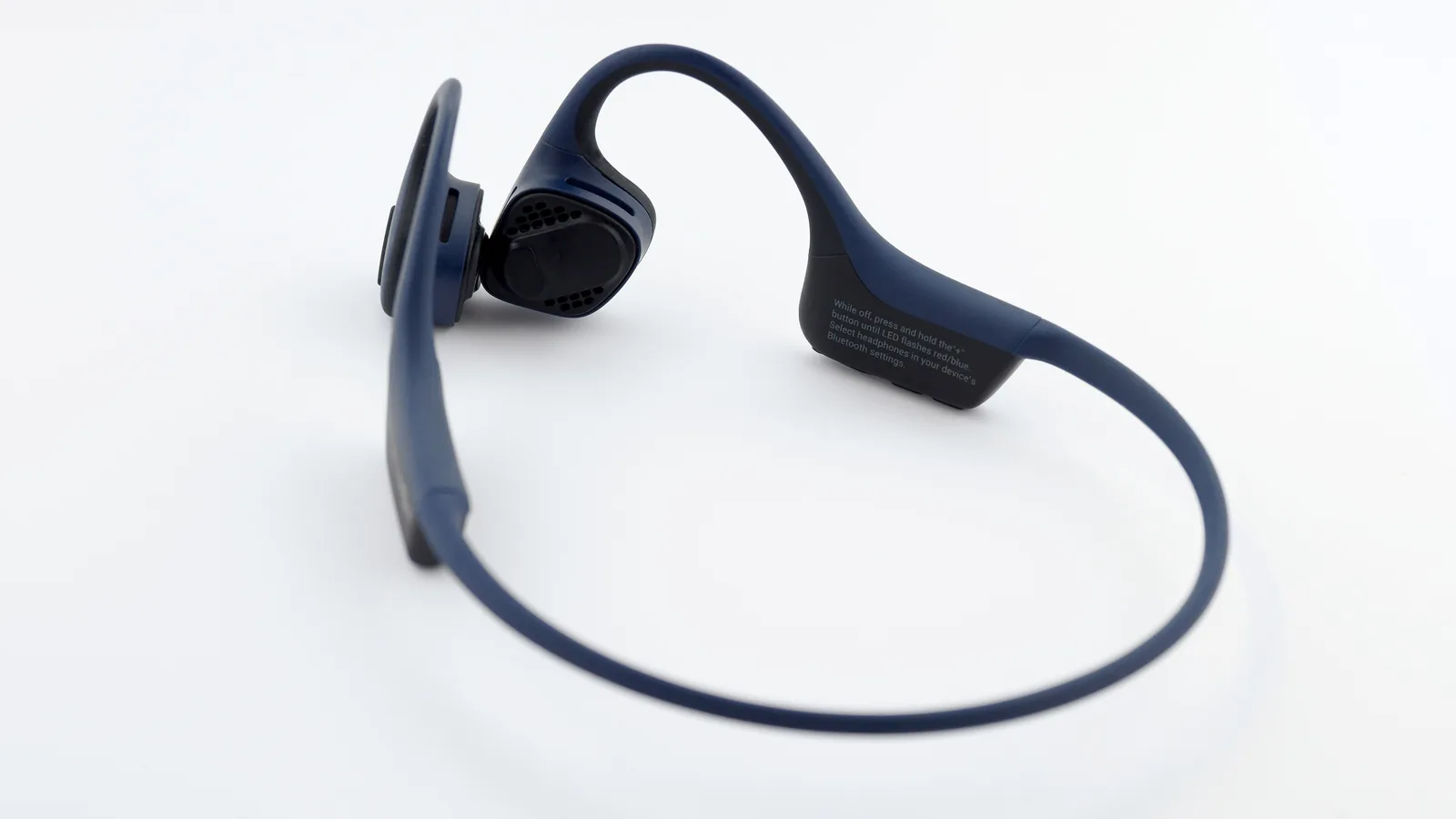 Cuffie per correre: a conduzione ossea o auricolari, come scegliere quelle giuste