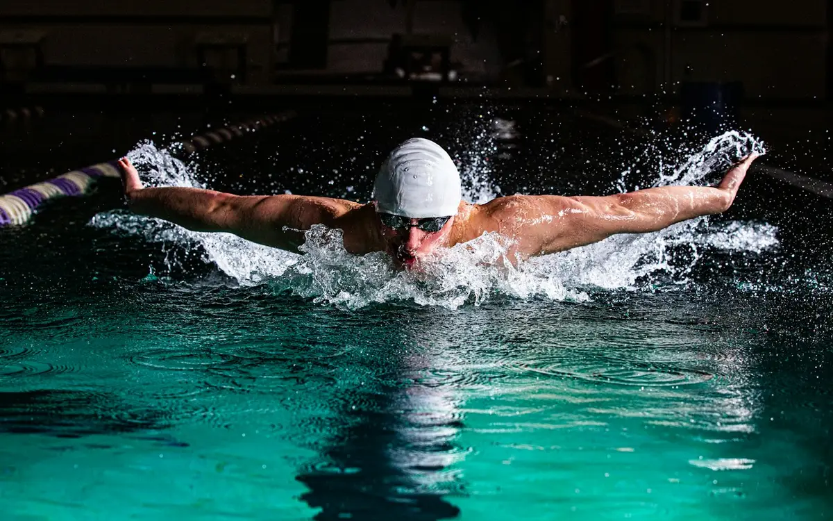 Schwimmen, Laufen, Langlauf: warum Cross-Training Radfahrer stärker macht