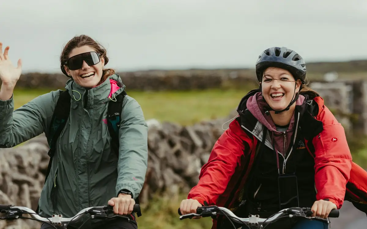 Come organizzare un'uscita di gruppo in bici (senza caos su WhatsApp)