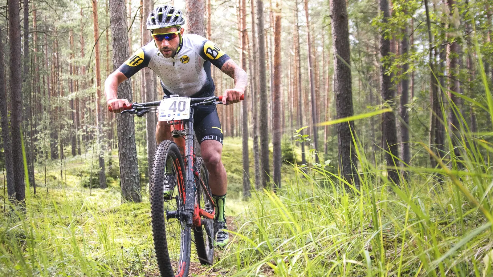 Calorie in bici: quante ne bruci in un'ora, tabella